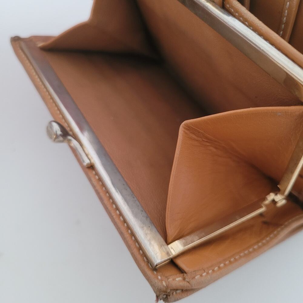 GUCCI Vintage GG Wallet Medium Bifold Brown Coin Bill Purse Kisslock Leather - Picture 8 of 13